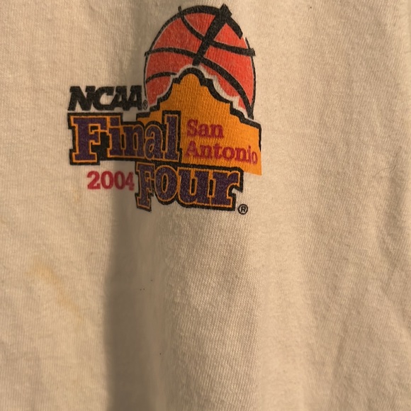 2004 Mens NCAA Final Four San Antonio shirt - Picture 2 of 5